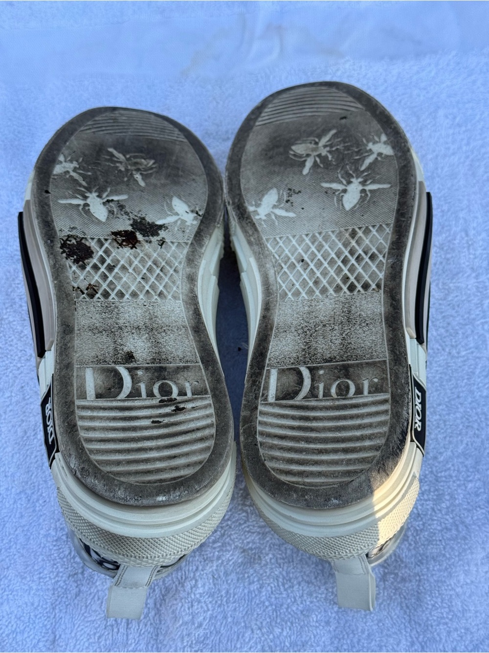 Dior Beige Monogram Low-Top Sneakers - Picture 5 of 6